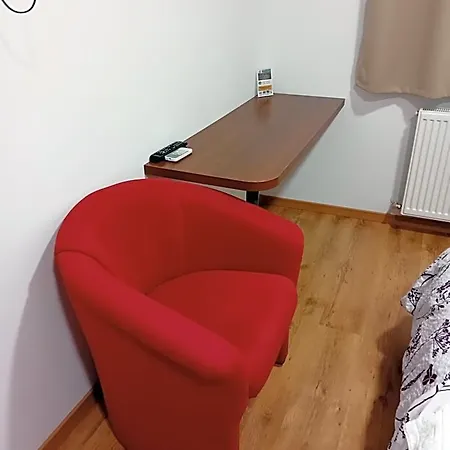 Bed and breakfast Tenisz Panzió - 3*